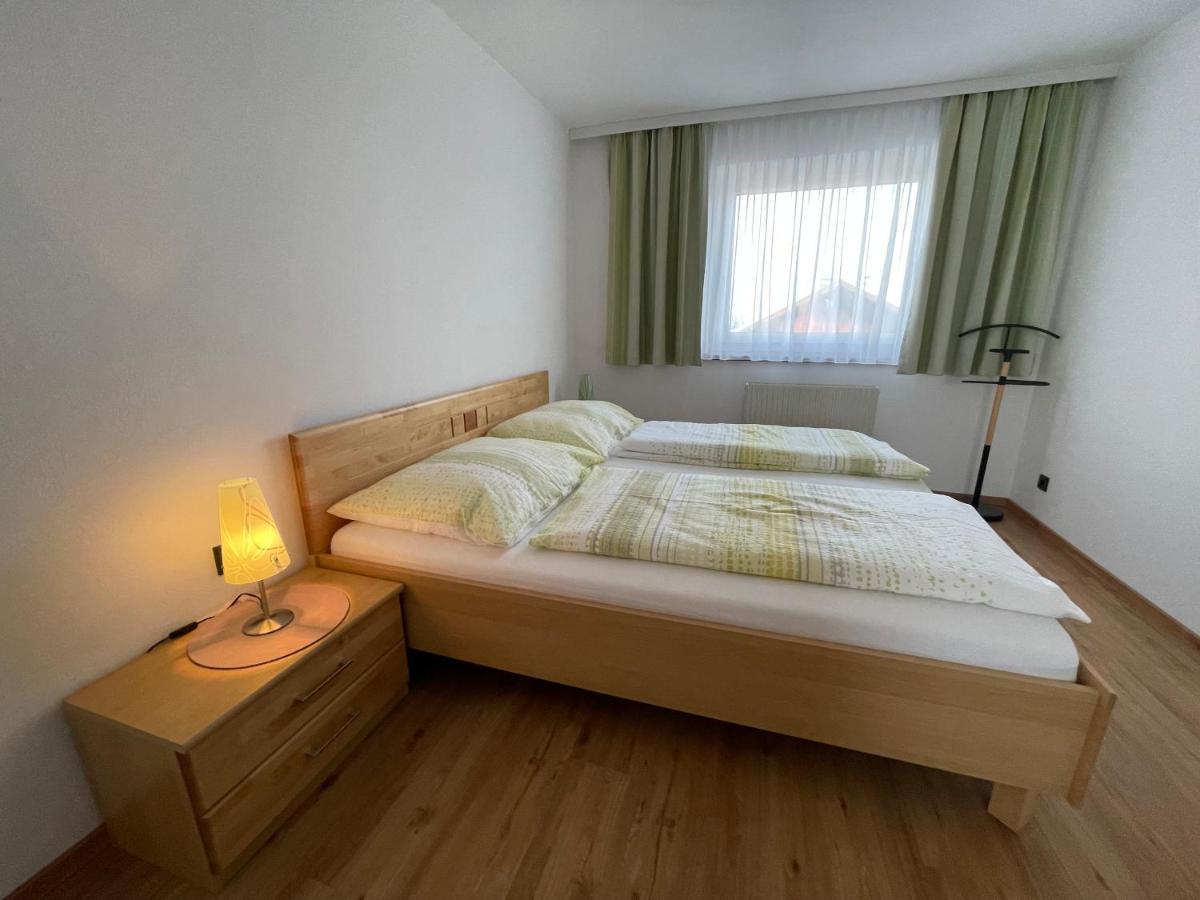 Koflers Ferienwohnungen Oberperfuss Exterior foto